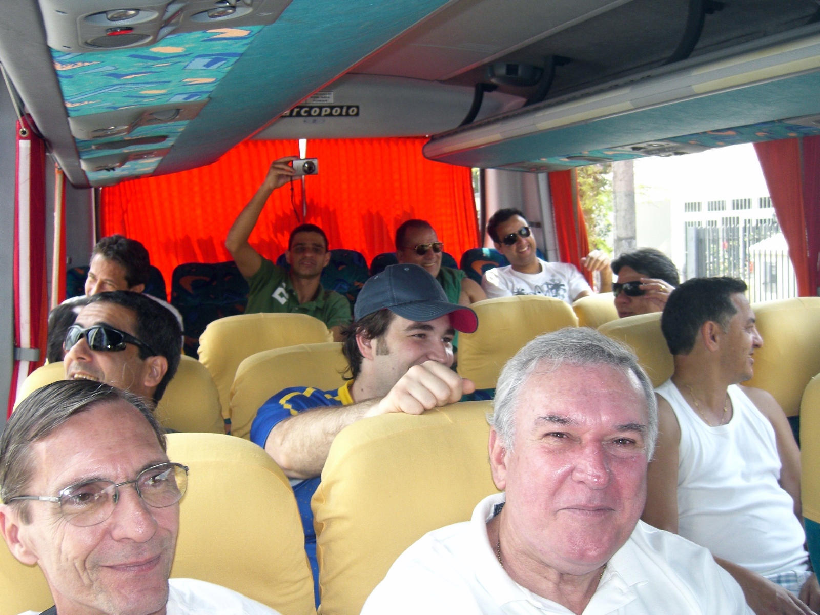 Clique sobre a foto para amplia-la