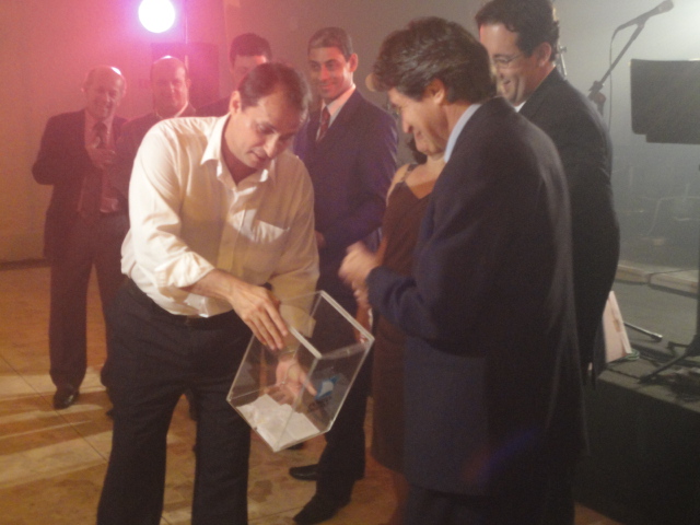 Clique sobre a foto para amplia-la