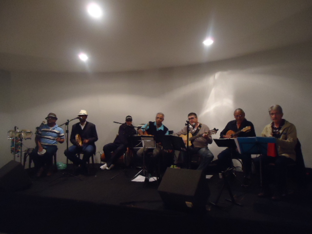 Clique sobre a foto para amplia-la
