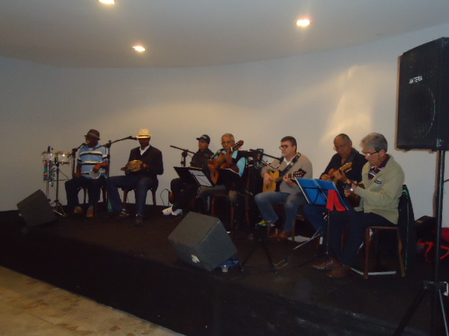 Clique sobre a foto para amplia-la